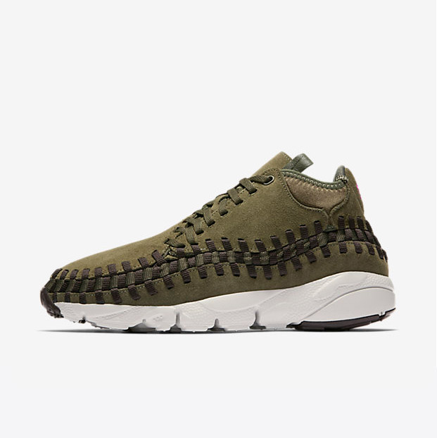 NIKE AIR FOOTSCAPE WOVEN CHUKKA